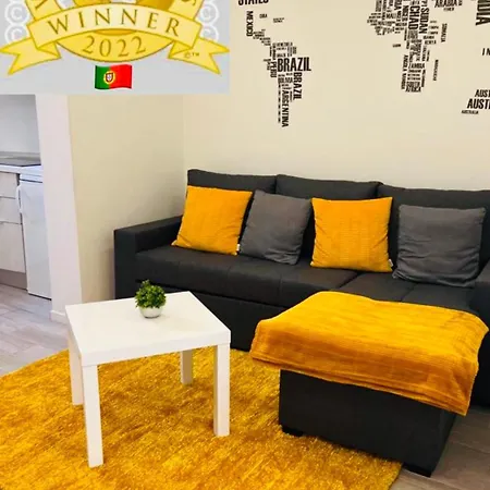 Typical Center * ליסבון